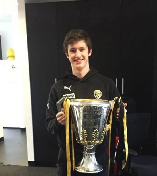 Former trainee stays on at Richmond FC