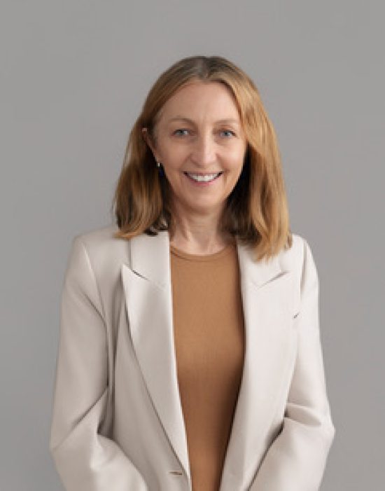Amanda Bresnan 